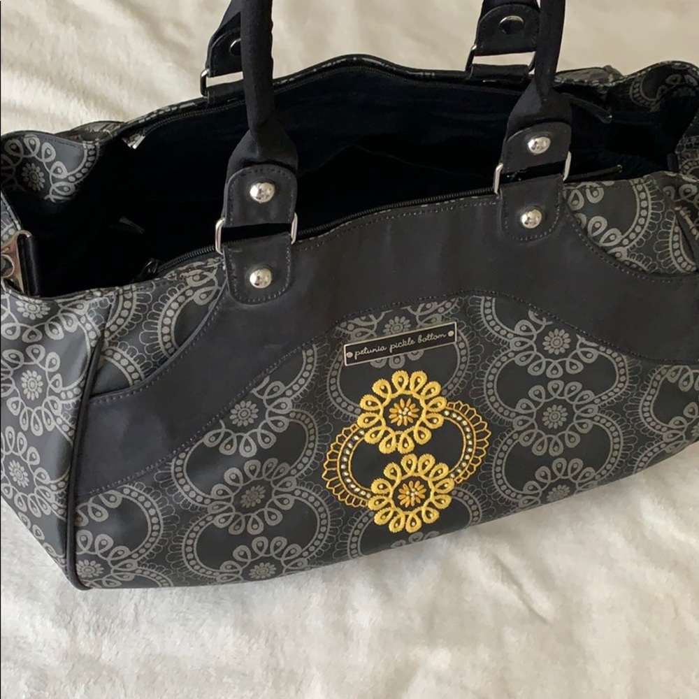 Petunia pickle bottom bag